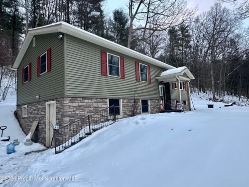 686 Shady Lane Rd, Mehoopany, PA, 18629-7942 | Card Image