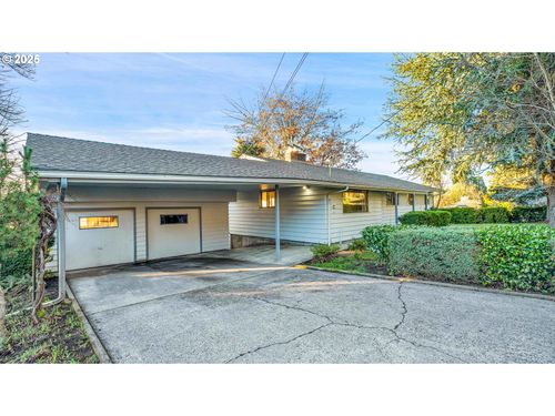 13505 Se Briggs St, Milwaukie, OR, 97222 | Card Image