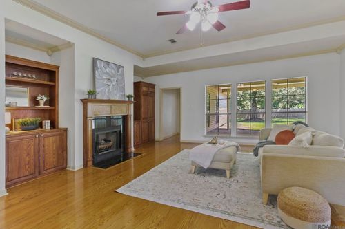 11474 Oak Bend Ln, Gonzales, LA, 70737-7781 | Card Image