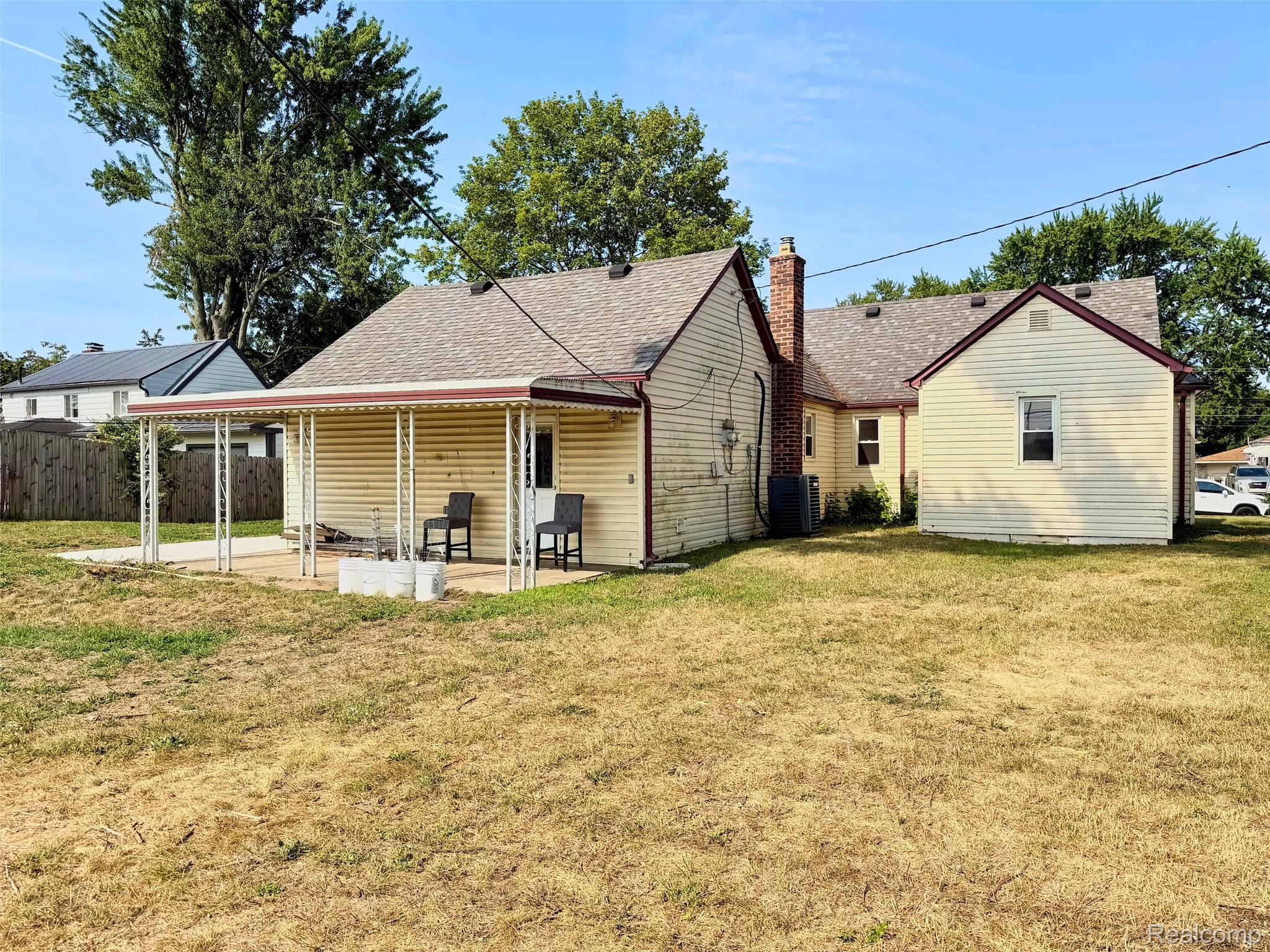 Residential Lease in Westland 3