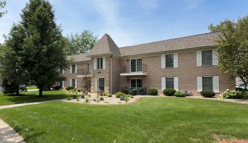 a1-2629 Georgetowne Dr, Highland, IN, 46322-3469 | Card Image
