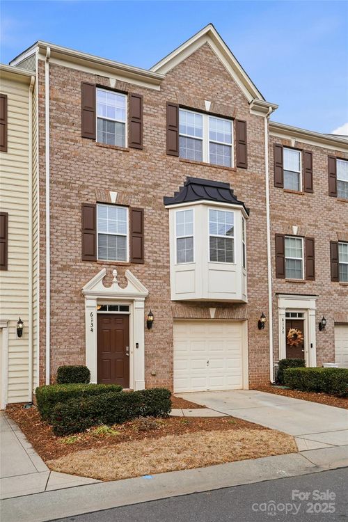 6134 Rockefeller Ln, Charlotte, NC, 28210-4493 | Card Image