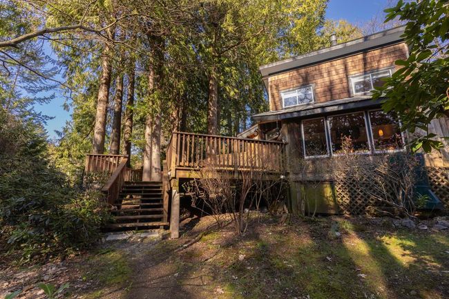 2730 Toni Road, House other with 1 bedrooms, 1 bathrooms and null parking in Roberts Creek BC | Image 9