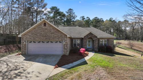 129 Hermitage Pass, Wetumpka, AL, 36093-2648 | Card Image