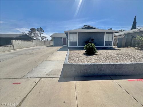 6323 Silverfield Dr, Las Vegas, NV, 89103-4540 | Card Image