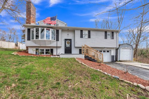 3 Plainview Dr, Danielson, CT, 06239-2032 | Card Image