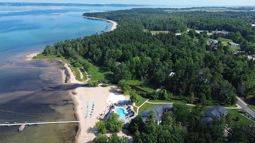 5585 Creeks Xing W, Williamsburg, MI, 49690 | Card Image
