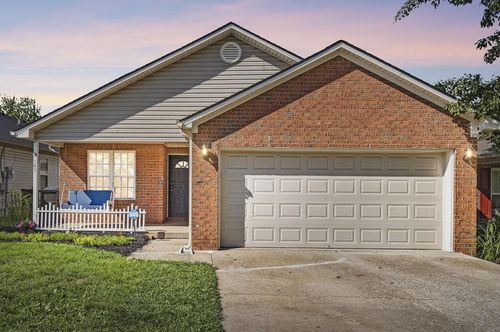 141 Clover Valley Dr, Lexington, KY, 40511-8818 | Card Image