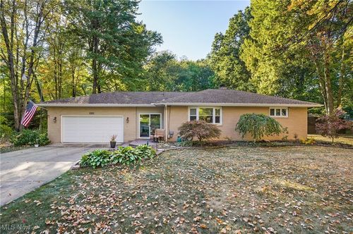 3131 Mccleary Jacoby Rd, Cortland, OH, 44410-1717 | Card Image