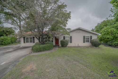 109 Overlook Dr, Warner Robins, GA, 31088-6223 | Card Image