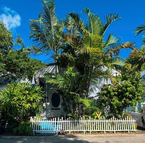 711 Galveston Ln, Key West, FL, 33040-6407 | Card Image