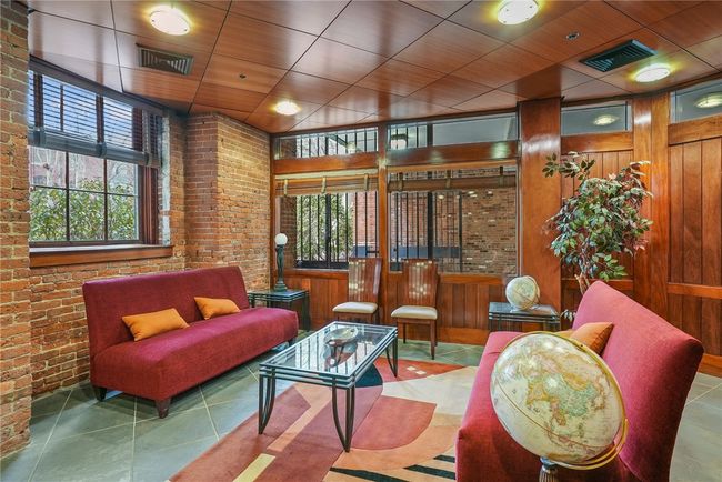 APT-211 - 555 S Water St, Condo with 2 bedrooms, 2 bathrooms and 3 parking in Providence RI | Image 6