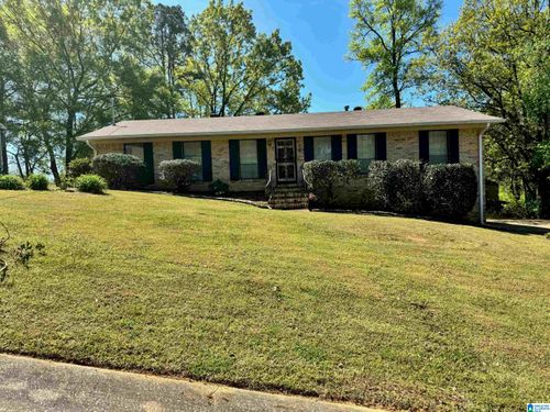 305 Melanie Dr, Center Point, AL, 35215-4919 | Card Image