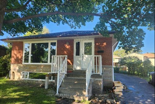 56 Arkley Cres, Etobicoke, ON, M9R3S3 | Card Image