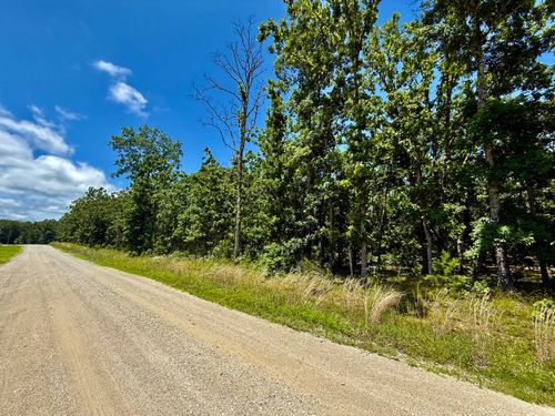 000 John David Drive, Licking, MO, 65542 | Card Image