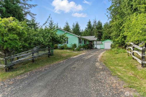 442 Rhododendron Dr, Sequim, WA, 98382-7605 | Card Image