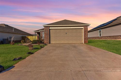 1120 Limestone Drive, Noble, OK, 73068 | Card Image