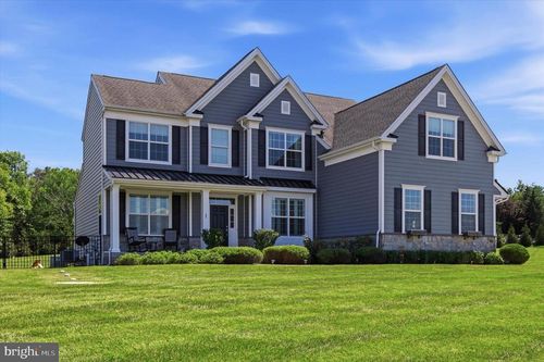1 Bennett Ln, NEWTOWN, PA, 18940-3100 | Card Image