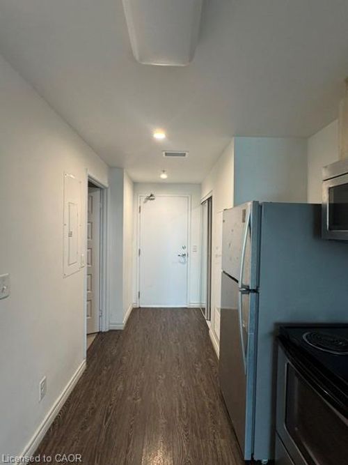 1502-158 King St N, Waterloo, ON, N2J0E5 | Card Image