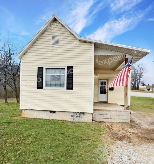 906 E Cale St, Monett, MO, 65708-2039 | Card Image
