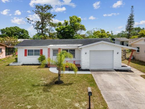 9316 Whitman Ln, PORT RICHEY, FL, 34668-4462 | Card Image