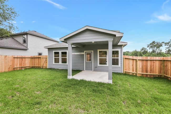 2101 Caney Creek Ln, House other with 5 bedrooms, 4 bathrooms and 2 parking in Conroe TX | Image 35