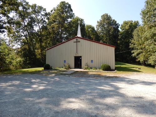 211 Belfast Pike, Hillsboro, OH, 45133-9179 | Card Image