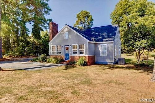 16527 General Puller Hwy, Deltaville, VA, 23043-2031 | Card Image