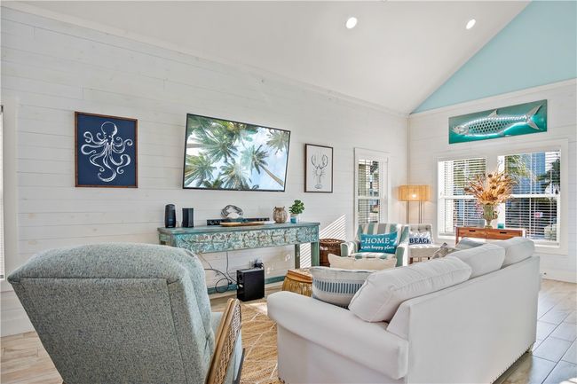 268 Nautilus, House other with 3 bedrooms, 3 bathrooms and 4 parking in Port Aransas TX | Image 11