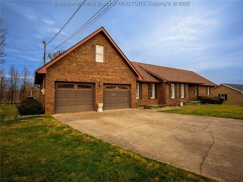 129 Overlook Drive, Hurricane, WV, 25526 | Card Image