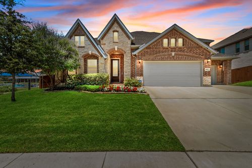 612 Wildriver Trl, Fort Worth, TX, 76131-3207 | Card Image