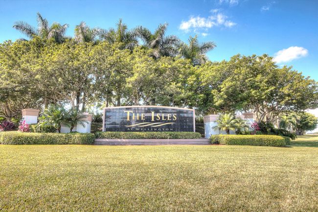 4194 Bluff Harbor Way, House other with 3 bedrooms, 3 bathrooms and null parking in Wellington FL | Image 25