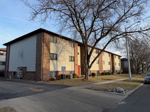 apt-48-1916 Tracy Dr, Bloomington, IL, 61704-7382 | Card Image