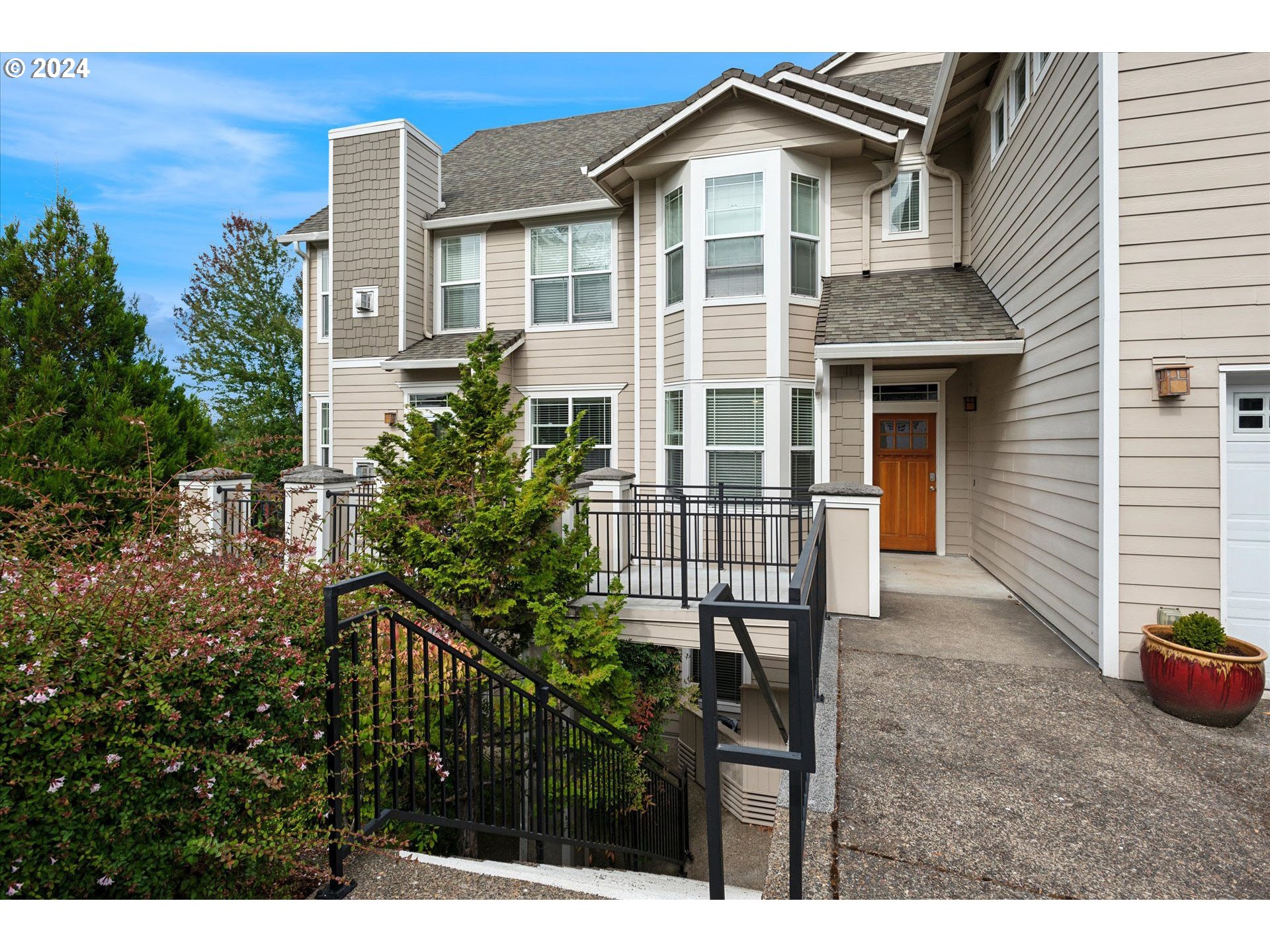 Summerlinn Dr, West Linn, OR 97068
