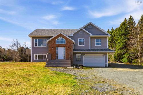 81 Jemalea Lane, Porters Lake, NS, B3E1G2 | Card Image