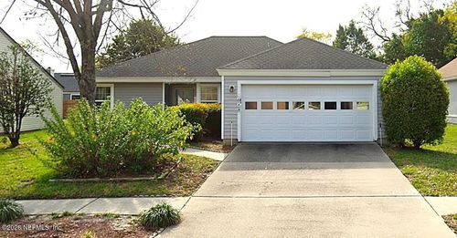 8062 Loch Lomond Ln, Jacksonville, FL, 32244-5519 | Card Image