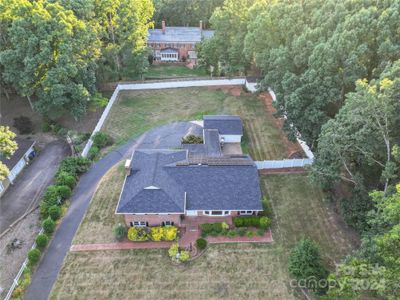 220 Augusta Drive, House other with 3 bedrooms, 2 bathrooms and null parking in Statesville NC | Image 2