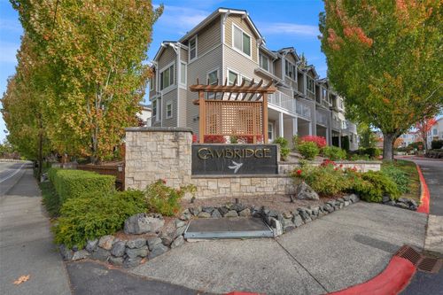 29-4-11942 Ne 164th Ln, Bothell, WA, 98011-9419 | Card Image