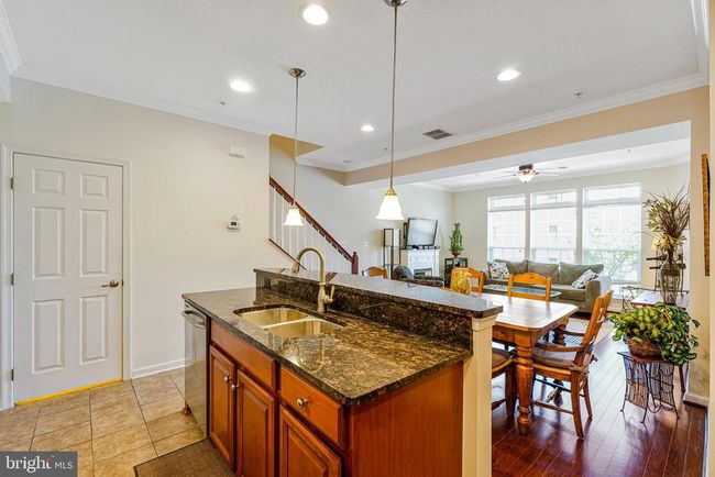 21570 Romans Dr, Townhouse with 3 bedrooms, 3 bathrooms and null parking in ASHBURN VA | Image 8
