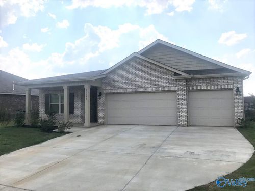 25206 Delilah Cir, Athens, AL, 35613-8576 | Card Image