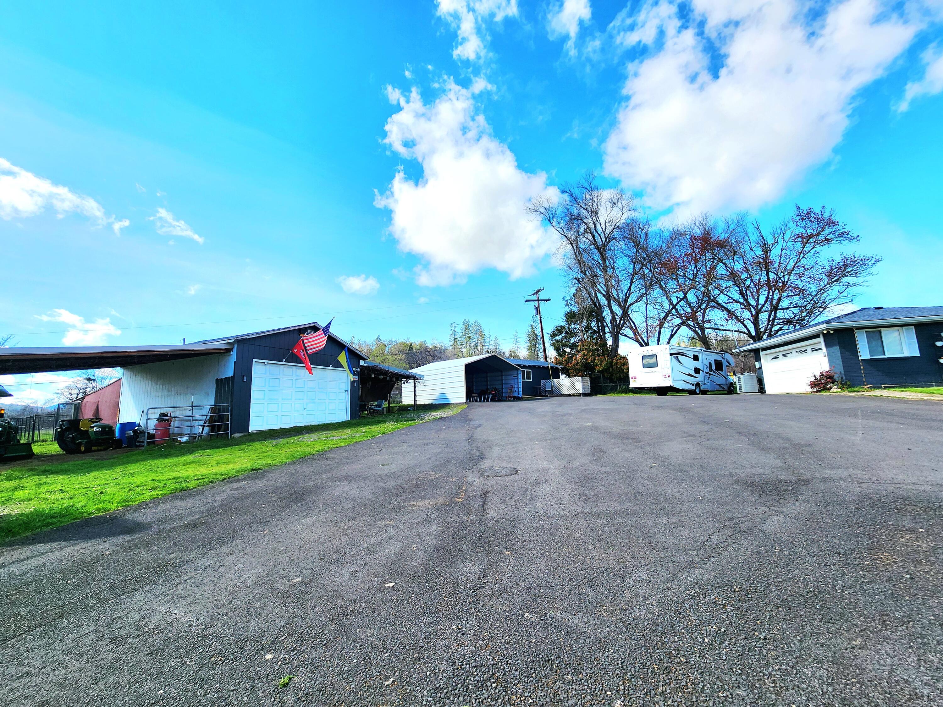 Residential in Eagle Point 4