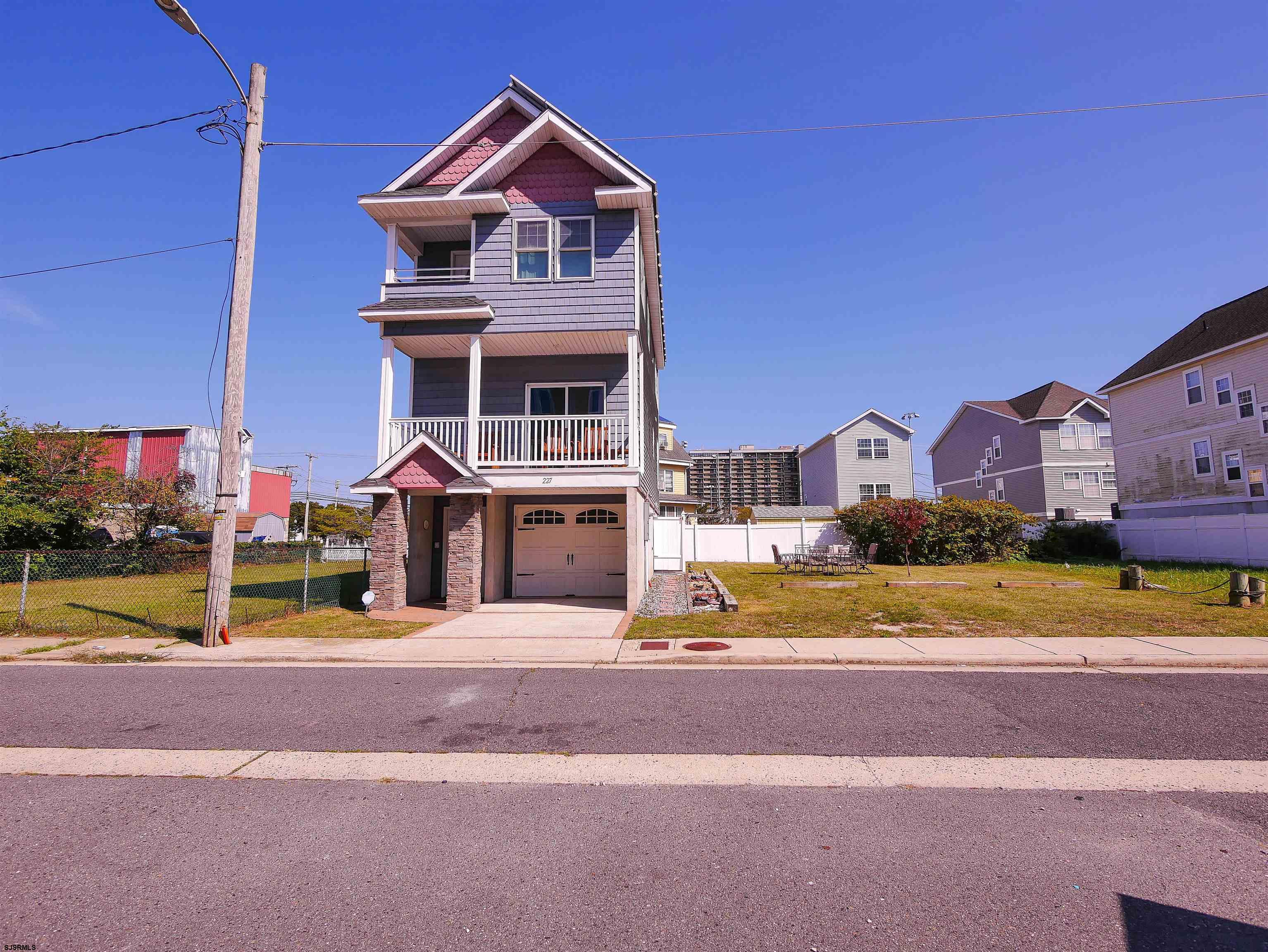 227 N Congress Ave, For Sale in Atlantic City Zoocasa