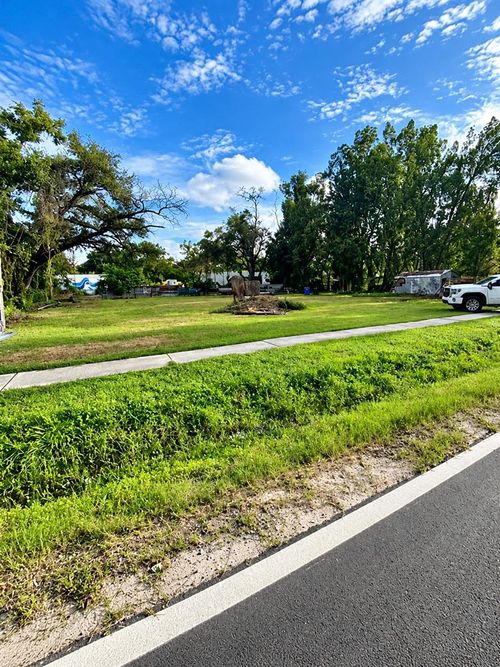 8515 Nundy Ave, GIBSONTON, FL, 33534-5031 | Card Image