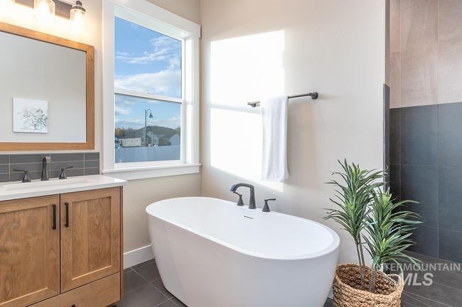 3081 N Ajax Ave, House other with 3 bedrooms, 5 bathrooms and 4 parking in Eagle ID | Image 25