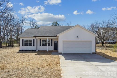 1603 Lewis Farm Rd, Kings Mountain, NC, 28086-9463 | Card Image