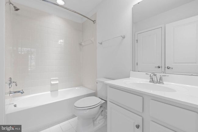 7583 Hearthside Way, Townhouse with 3 bedrooms, 4 bathrooms and null parking in ELKRIDGE MD | Image 5
