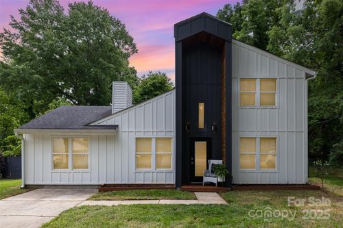 6824 Cortez Trl, Charlotte, NC, 28227-8006 | Card Image