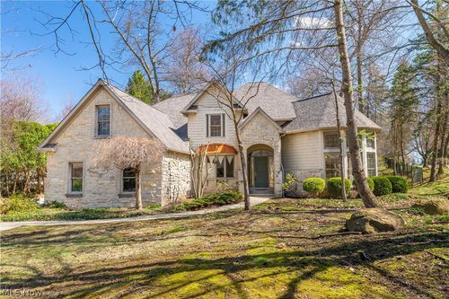 5412 Downingsgate Cir Nw, Canton, OH, 44718-3813 | Card Image