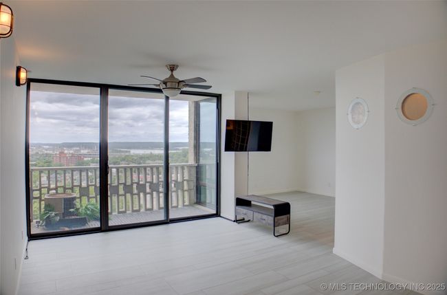 APT-15C - 1502 S Boulder Ave, Condo with 1 bedrooms, 1 bathrooms and null parking in Tulsa OK | Image 11