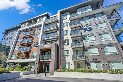 b615-20834 80 Ave, Langley, BC, V2Y3M3 | Card Image